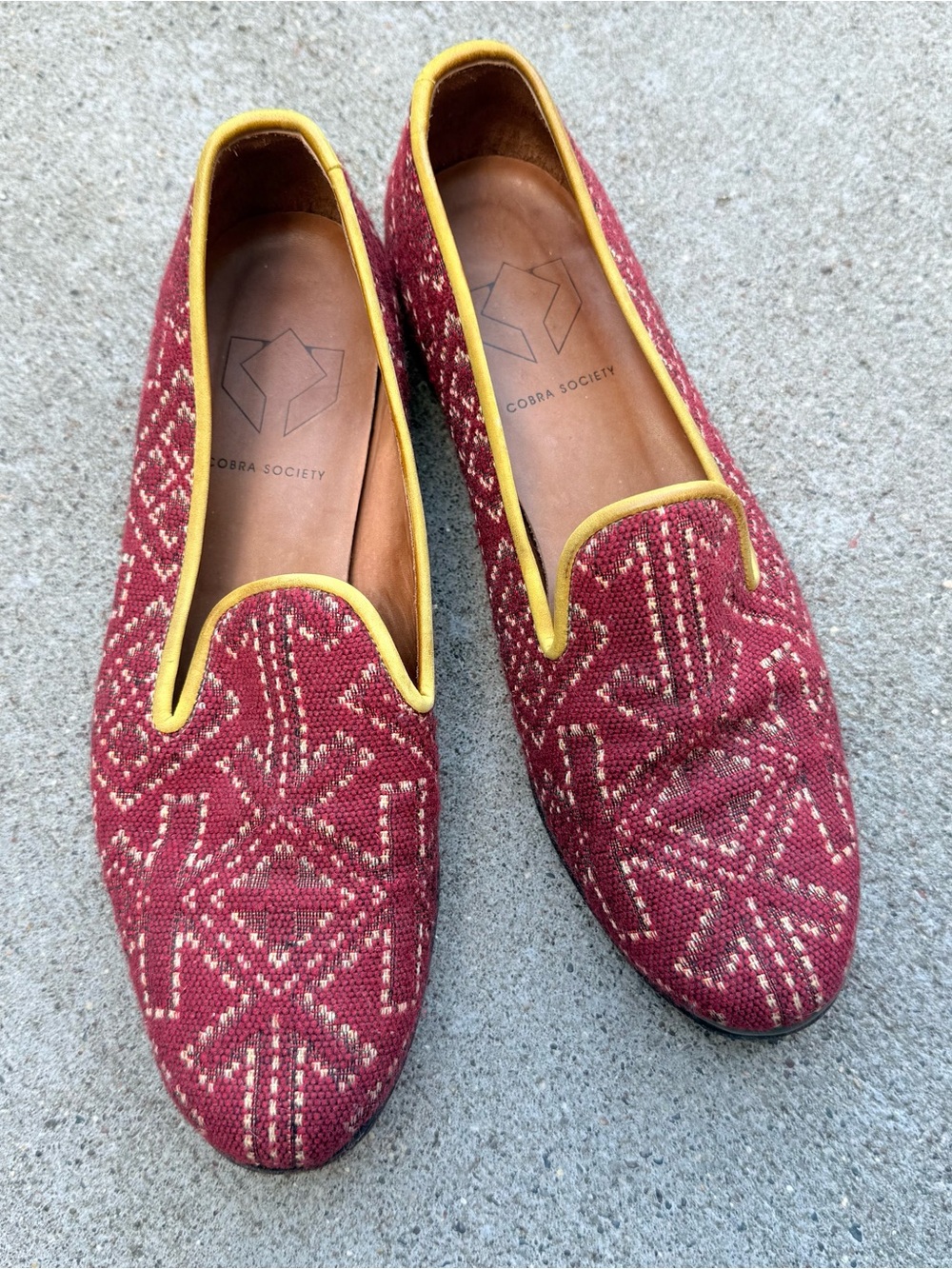 Cobra Society Handwoven Tapestry Loafers Red and Yellow size EU 40